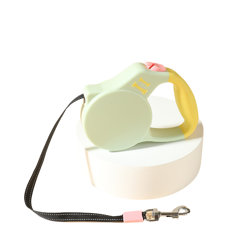 Pet Leash: Auto Retractable Reflective Collection